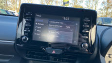 Toyota Yaris 1.5 Hybrid Icon 5dr CVT Hybrid Hatchback